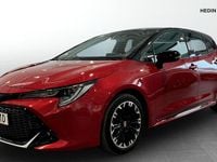 Begagnad Toyota Corolla Hybrid Sport 122 HK (89 kW) 2022 Röd Halvkombi