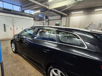 Begagnad Toyota Avensis 124 HK (91 kW) 2013 Kombi