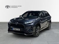 Begagnad Toyota RAV4 Premium 306 HK (225 kW) 2023 Grå metallic/svart tak SUV