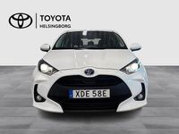 Begagnad Toyota Yaris Hybrid Active 117 HK (86 kW) 2022 Vit Halvkombi