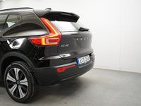 Begagnad Volvo XC40 Core 154 kW (210 HK) 2022 Svart SUV