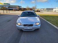 begagnad Volvo S80 2.4/Ny besikt/Ny kamrem/ Ny servad