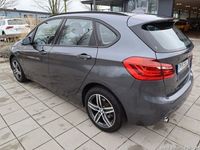 begagnad BMW 218 Active Tourer d 150hk Aut Sport line Svensksåld