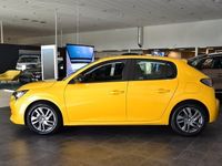 begagnad Peugeot 208 1.2 PureTech Manuell 2022, Halvkombi