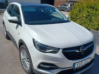begagnad Opel Grandland X 1.6 Euro 6 panorama motorvärmare