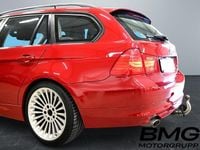 Begagnad BMW 320 177 HK (130 kW) 2009 Röd Kombi
