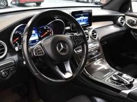 begagnad Mercedes GLC220 GLC220 Benz GLCd 4MATIC Exclusive Drag Navi 2017, SUV