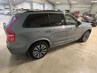 Begagnad Volvo XC90 R-Design 456 HK (335 kW) 2022 Grå (grå metallic) SUV