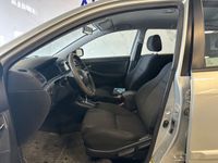 begagnad Toyota Corolla 5-dörrars 1.6 VVT-i AUTOMAT SoV-Hjul