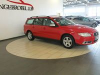 Begagnad Volvo V70 Kinetic 200 HK (147 kW) 2009 Röd Kombi