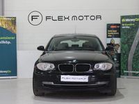 Begagnad BMW 118 Advantage 143 HK (105 kW) 2008 Svart Halvkombi