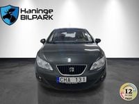 Begagnad Seat Ibiza Style 105 HK (77 kW) 2010 Grå Halvkombi