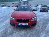 Begagnad BMW 116 Sport Line 116 HK (85 kW) 2015 Röd Halvkombi