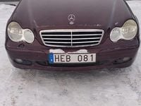 Begagnad Mercedes C180 143 HK (105 kW) 2007