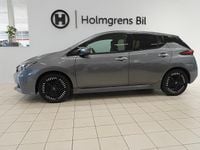 Begagnad Nissan Leaf N-Connecta 110 kW (150 HK) 2022 Grå Halvkombi