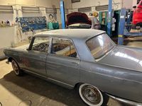 begagnad Peugeot 404 SL 1.6