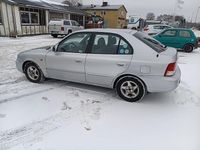Begagnad Hyundai Accent 90 HK (66 kW) 2000 Grå Halvkombi