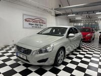 Begagnad Volvo S60 Momentum 150 HK (110 kW) 2012 Vit Sedan