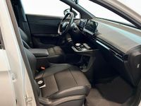 Begagnad MG MG4 EV Luxury 150 kW (204 HK) 2022 Vit Halvkombi