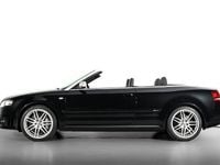 Begagnad Audi RS4 420 HK (308 kW) 2007 Svart Cab