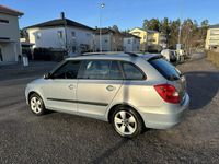 begagnad Skoda Fabia Kombi 1.2 TSI Elegance Besiktad Ny servad