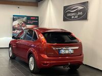 begagnad Ford Focus 1.8,Drag,Kedja,Lågmil,Besiktad,Tittanium,Skinn