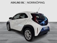 Begagnad Toyota Aygo X Play 72 HK (52 kW) 2022 Vit SUV