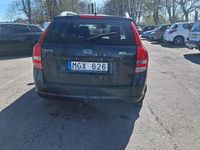 Begagnad Kia Ceed Sportswagon 128 HK (94 kW) 2012 Kombi