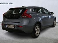 begagnad Volvo V40 T2 Kinetic Euro 6 Farhållare|PDC Bak|P-värme|BT