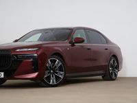 Begagnad BMW i7 Executive 400 kW (544 HK) 2024 Röd Sedan