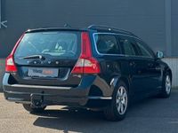 begagnad Volvo V70 1.6 DRIVe Momentum Euro 5/Nyservad/PDC/Drag/BT