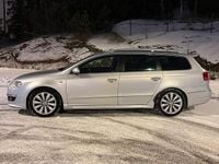 Begagnad VW Passat R-line 170 HK (125 kW) 2010
