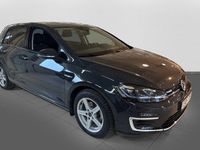 begagnad VW e-Golf 35.8 kWh Automat Vinterhjul Backkamera 2020, Halvkombi
