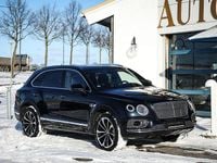 Begagnad Bentley Bentayga 608 HK (447 kW) 2018 Svart SUV
