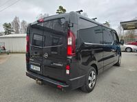 begagnad Opel Vivaro 2.9t 1.6 CDTI BIturbo *Moms*Nav Drag *