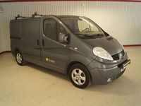 begagnad Renault Trafic Skåpbil 2.7t 2.0 dCi 90hk