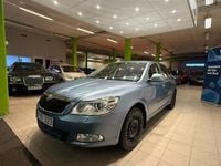 Begagnad Skoda Octavia Elegance 160 HK (117 kW) 2011 Blå