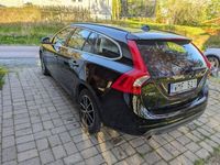 begagnad Volvo V60 T3 - Nyservad+Nyskattad+Ny besiktigad+Ny kamrem
