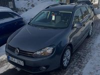Begagnad VW Golf VI 102 HK (75 kW) 2011 Halvkombi