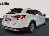 begagnad Toyota Corolla TREK Hybrid 1.8 Drag Vinterhjul