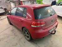 Begagnad VW Golf VI 105 HK (77 kW) 2011 Röd Halvkombi