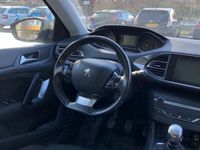 begagnad Peugeot 308 SW 1.2 e-THP Allure Euro 5