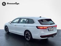 Begagnad VW Passat R-line 150 HK (110 kW) 2025 Vit Kombi