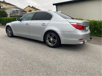 Begagnad BMW 530 231 HK (169 kW) 2004 Grå Sedan