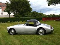 Begagnad MG 1600 90 HK (66 kW) 1959 Silver met/black leather/black convertible top Cab
