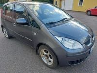 Begagnad Mitsubishi Colt 95 HK (69 kW) 2007 Grå Halvkombi