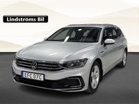 Begagnad VW Passat GTE 220 HK (161 kW) 2022 Silver Kombi