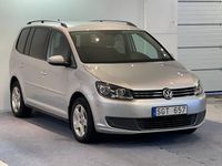 Begagnad VW Touran 140 HK (102 kW) 2012 Silver Minibuss