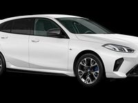 Ny BMW M135 Shadowline 300 HK (220 kW) 2026 Halvkombi