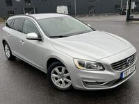 begagnad Volvo V60 D3 Momentum Euro 5